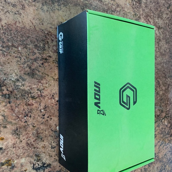 Inov-8 RocLite G 275 hiking trail shoe - Picture 3 of 3